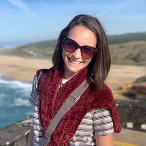 Meet your Posher, Amy